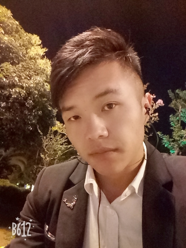 只求一陪伴的第一张照片--云霄交友网
