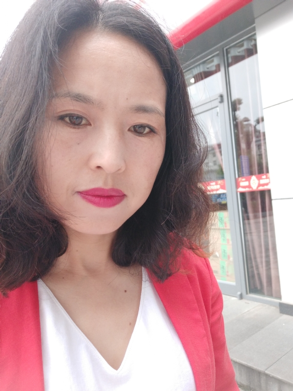 枫叶飘零的第一张照片--云霄交友网