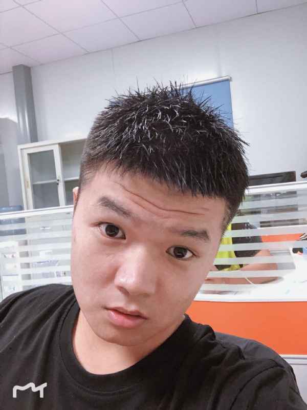 不忘初心的第一张照片--云霄交友网