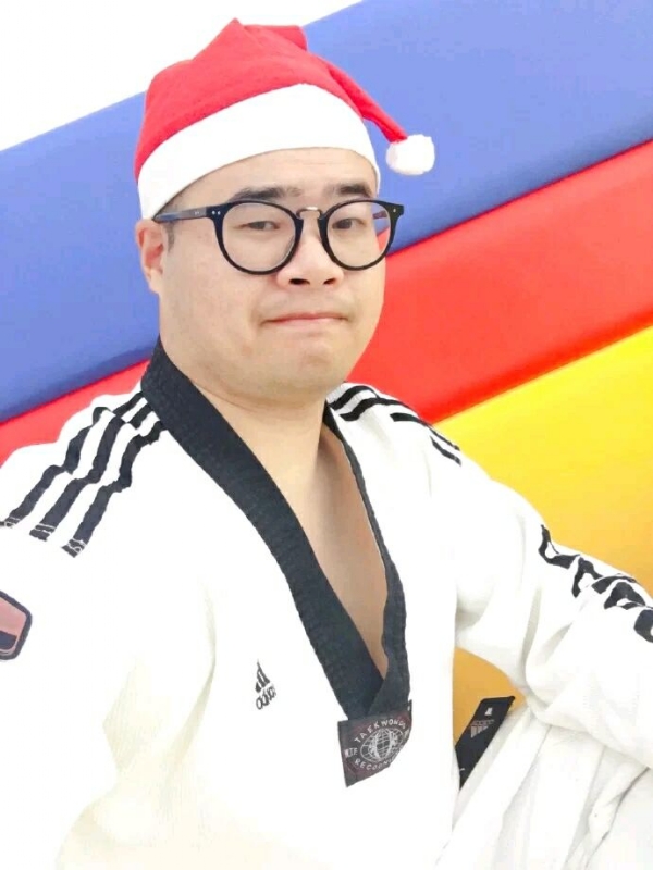 何当重相见的第一张照片--云霄交友网