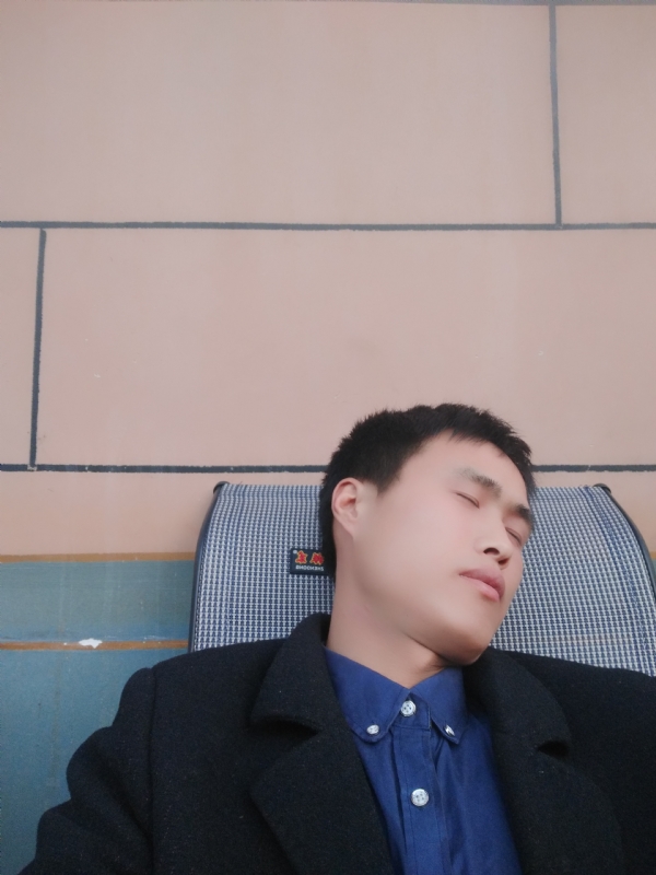 有钱爱情才能长久的第一张照片--云霄交友网