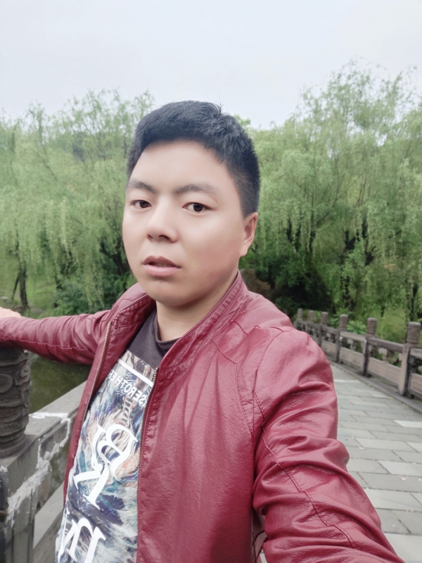 守护你一辈子的第一张照片--云霄交友网