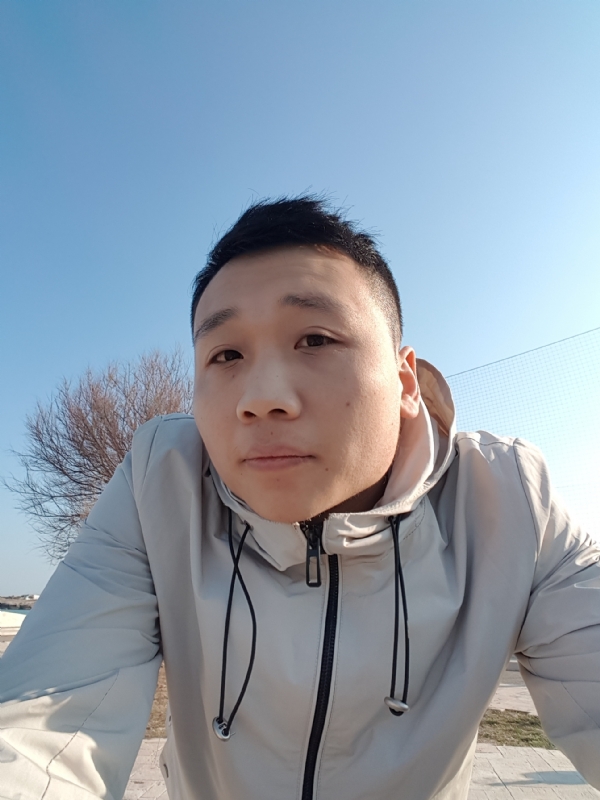 绚烂背后的平淡的第二张照片--云霄交友网