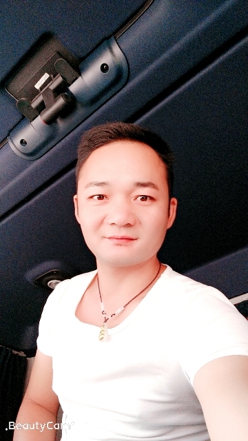 平凡的第一张照片--云霄交友网