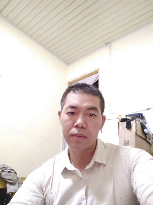 为伊消得人憔悴的第一张照片--云霄交友网