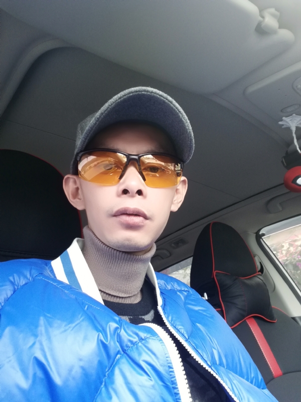 愿得一人心的第一张照片--云霄交友网