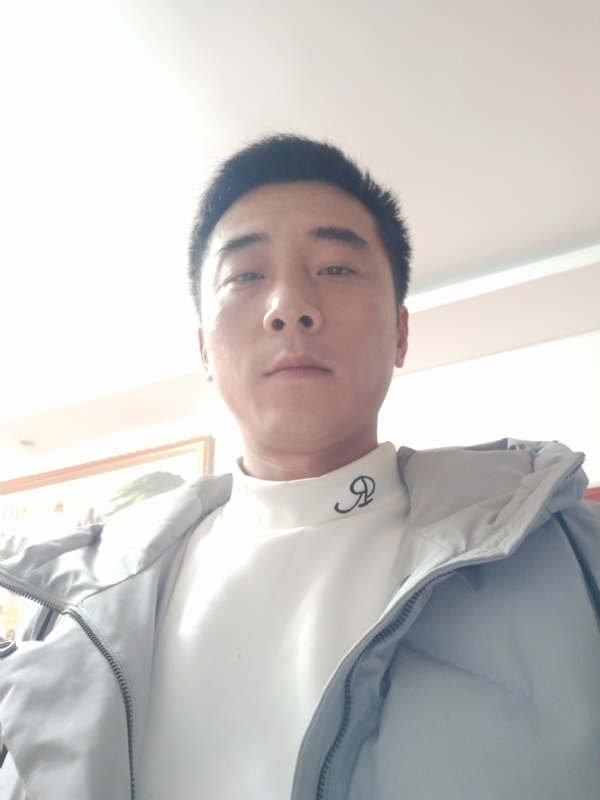 走进来的第一张照片--云霄交友网