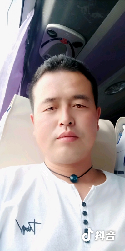 瞬间被爱上的第一张照片--云霄交友网
