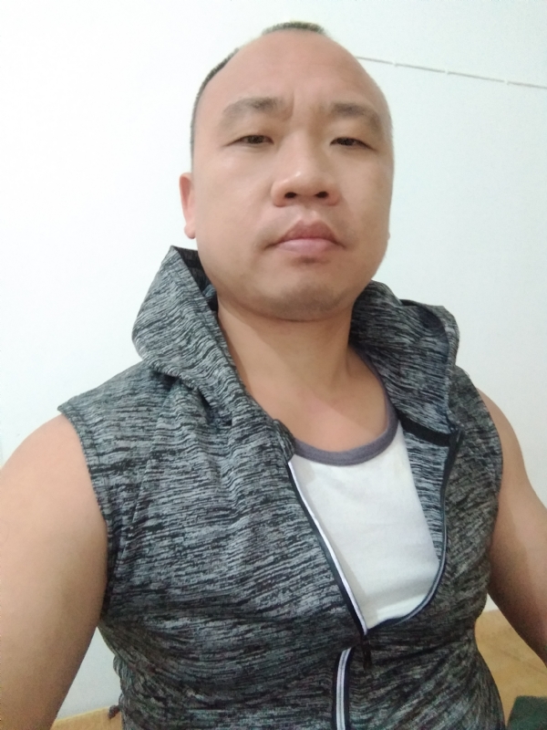 whm的第一张照片--云霄交友网