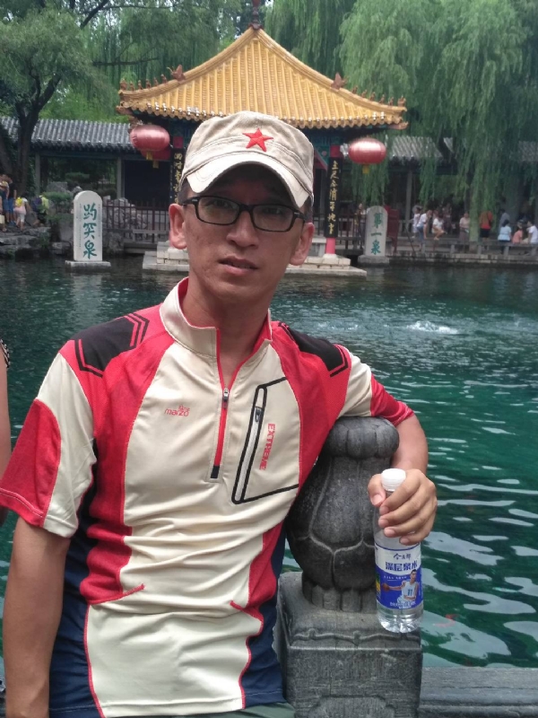 晓峰的第一张照片--云霄交友网