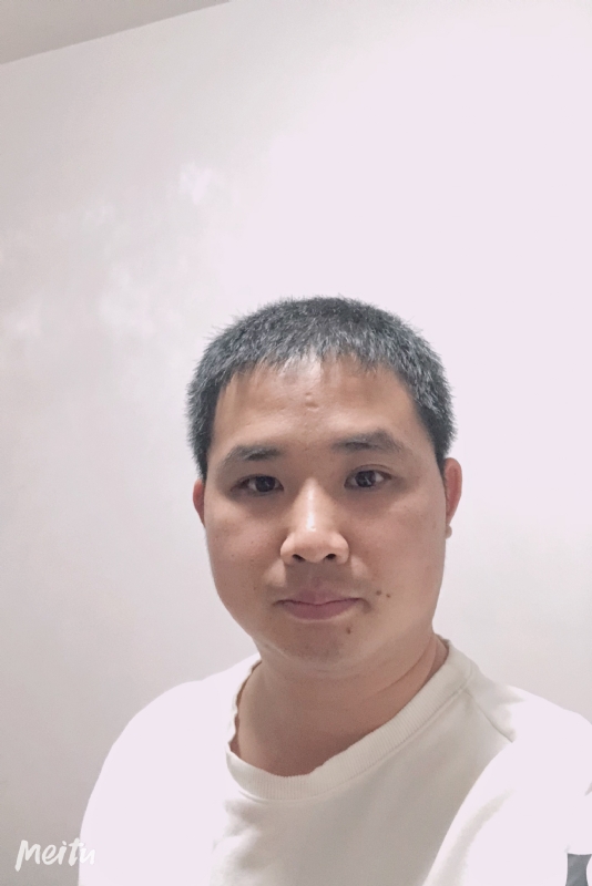 小梁的第一张照片--云霄交友网