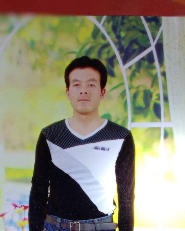 爱在哪里的第一张照片--云霄交友网