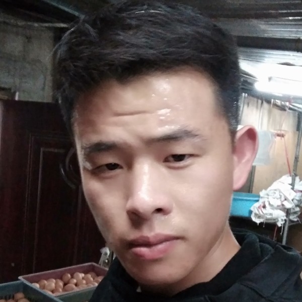 空白的第一张照片--云霄交友网