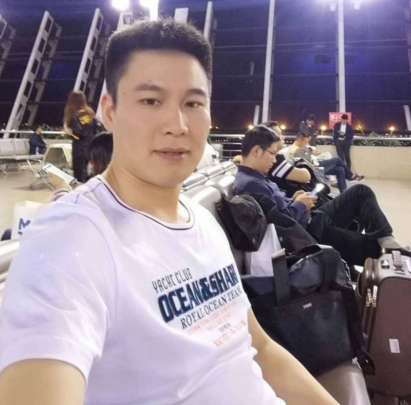 阳光灿烂的第一张照片--云霄交友网