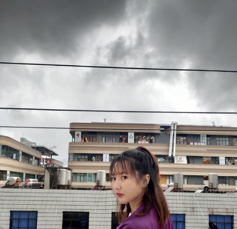 李家小姐的第一张照片--云霄交友网