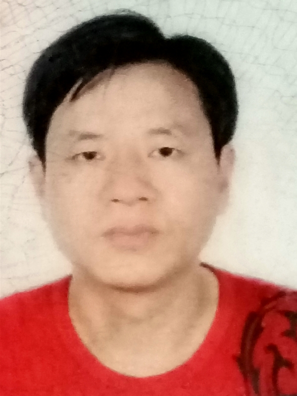 深拥你入怀的第一张照片--云霄交友网