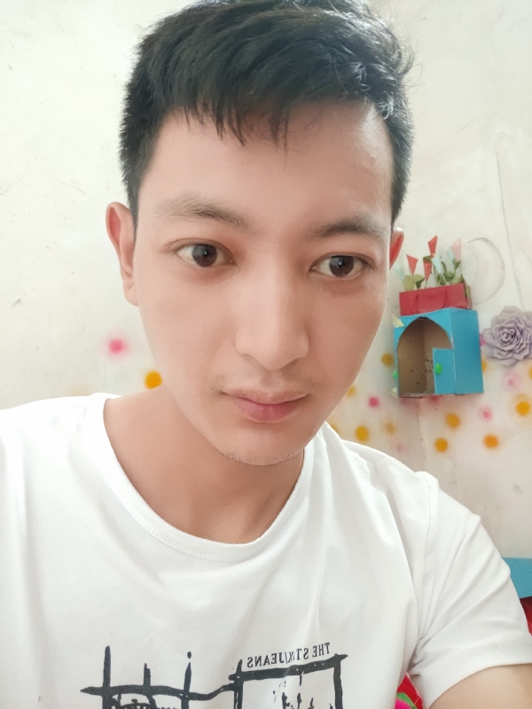 笑对人生的第一张照片--云霄交友网