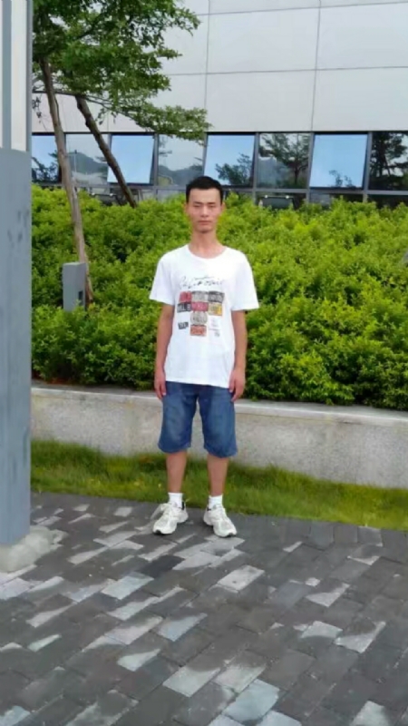 龙行天下的第一张照片--云霄交友网