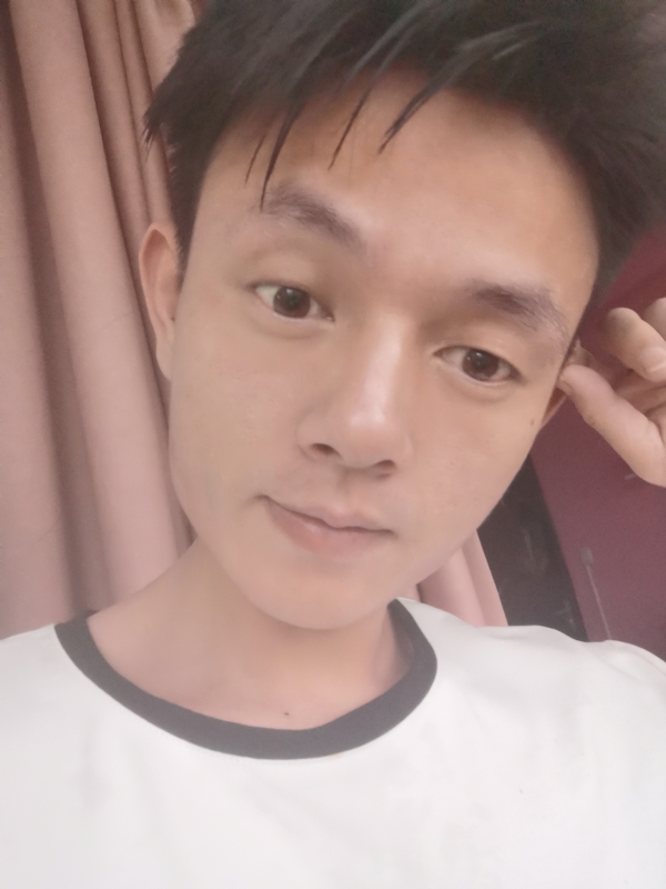 一一得一的第一张照片--云霄交友网