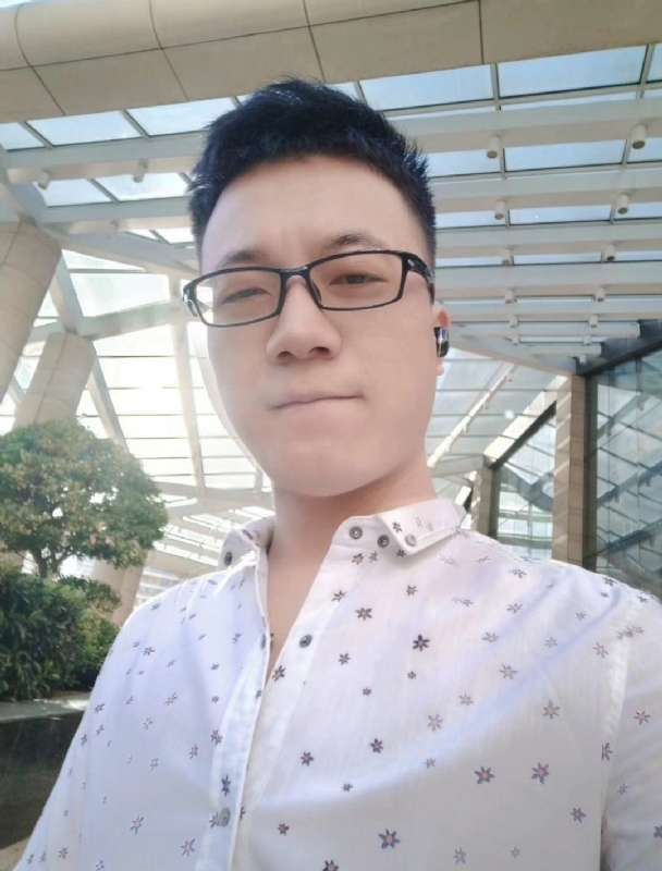 你是人间四月天的第一张照片--云霄交友网