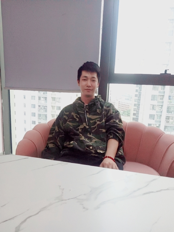 网恋被骗37块5的第一张照片--云霄交友网