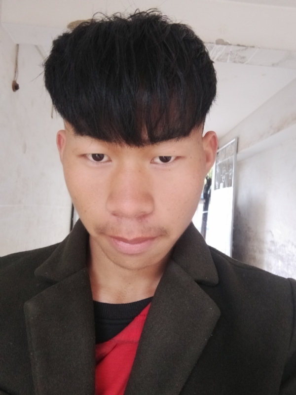 少年不在少的第一张照片--云霄交友网