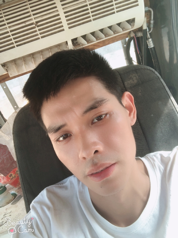 小董的第一张照片--云霄交友网