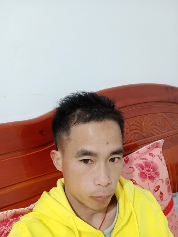 小biu崽的第一张照片--云霄交友网