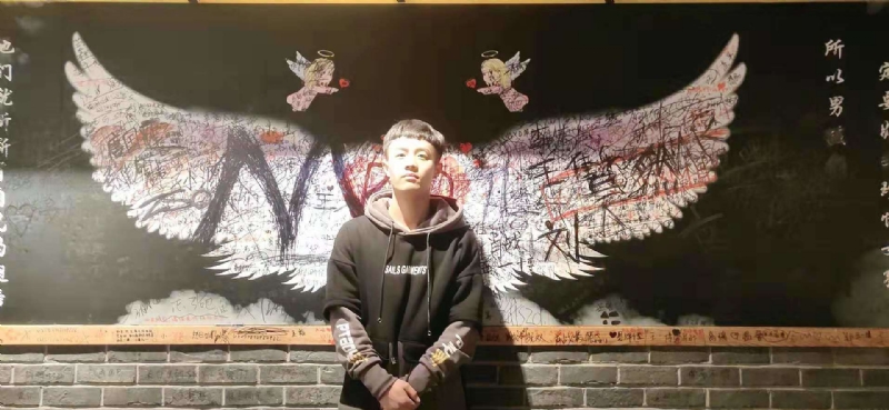 水彩画师的第一张照片--云霄交友网
