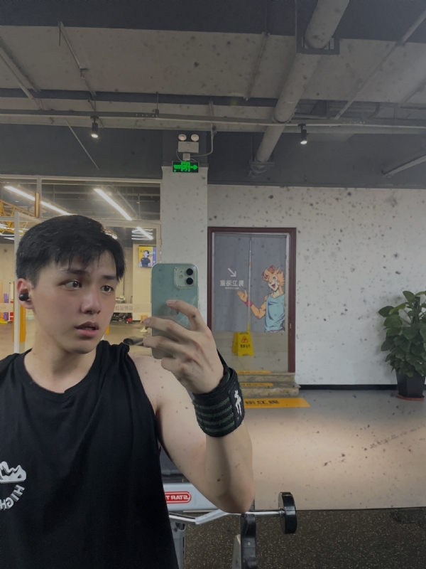 想吃猫的鱼的第一张照片--云霄交友网