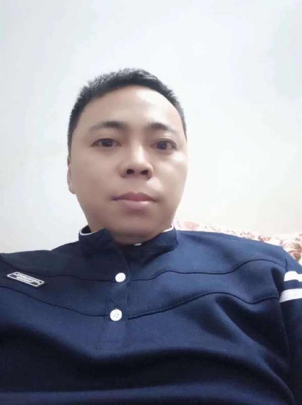 珍惜眼前人的第一张照片--云霄交友网