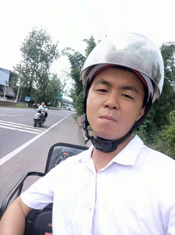 紧张死了的第一张照片--云霄交友网