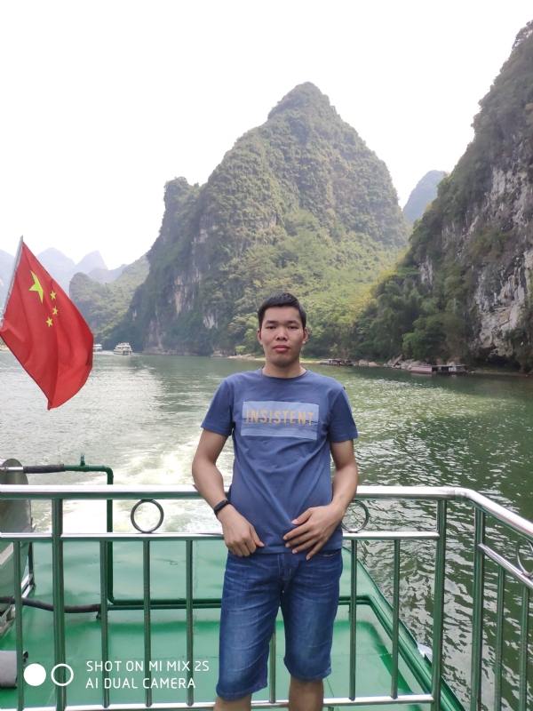 只为你而来的第一张照片--云霄交友网