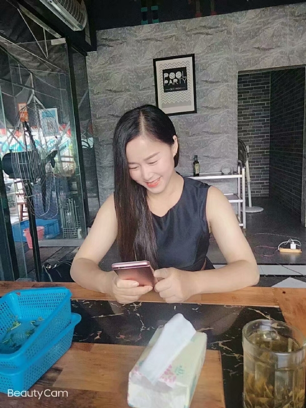 如不坚强弱给谁看的第一张照片--云霄交友网