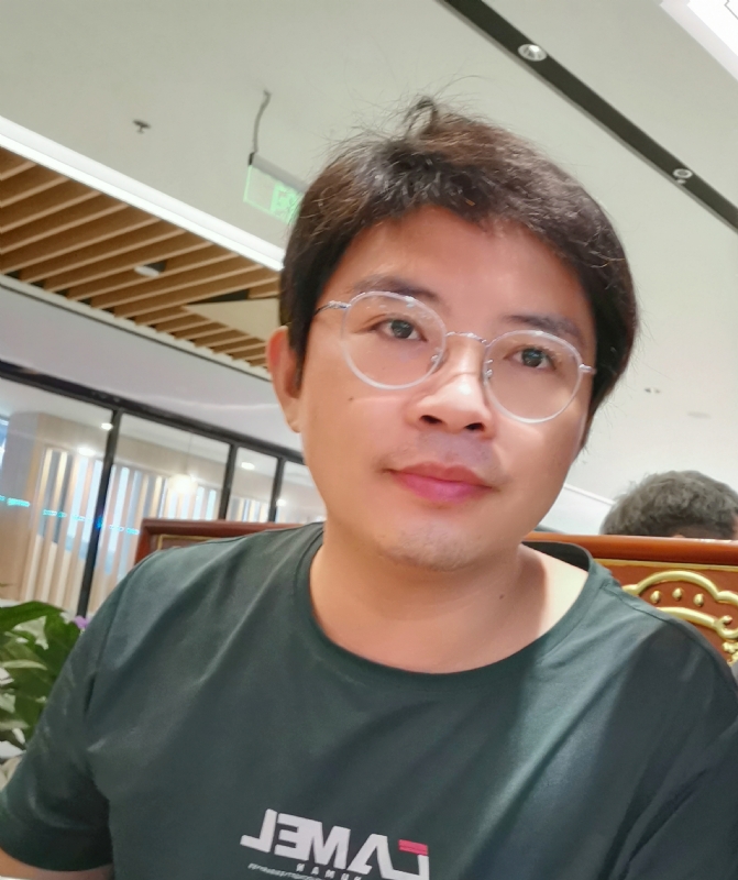 陆迅的第三张照片--云霄交友网