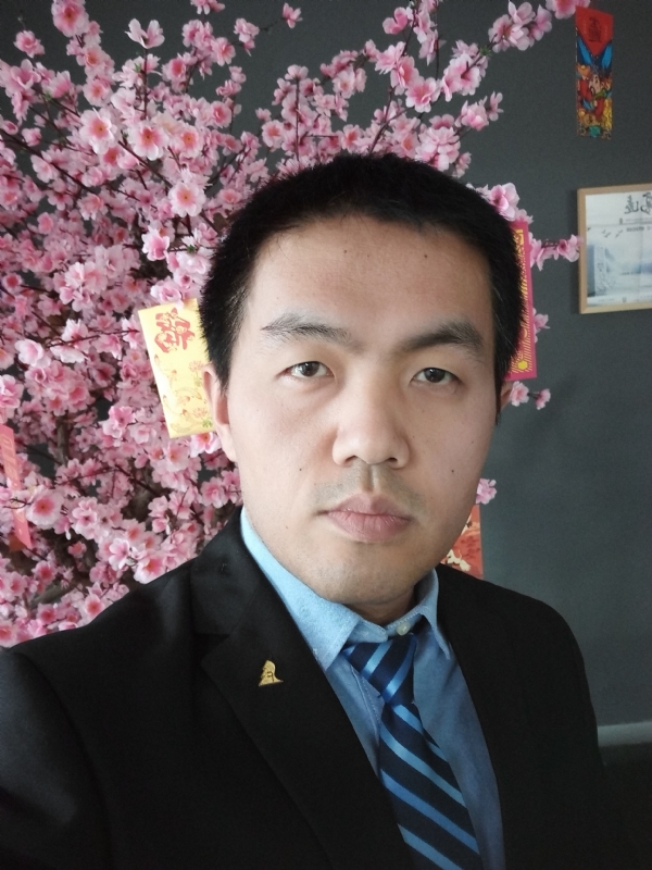 我就是个翻译的第二张照片--云霄交友网