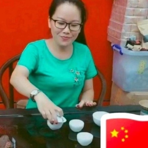妖娆的第一张照片--云霄交友网