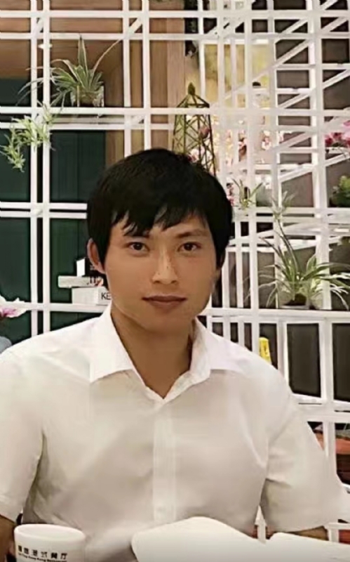 岁月的涟漪的第一张照片--云霄交友网