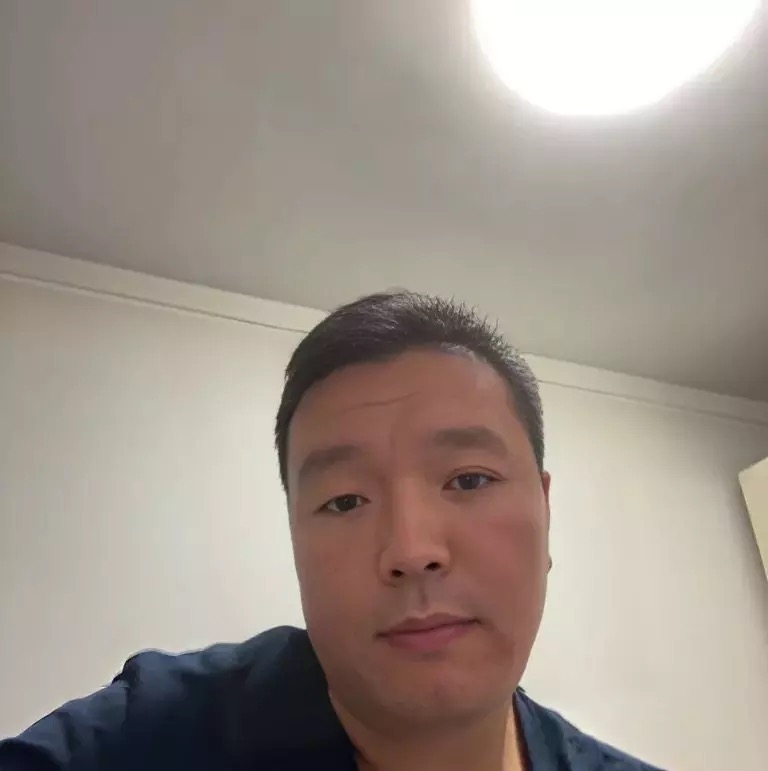 穿唐装的松鼠的第一张照片--云霄交友网