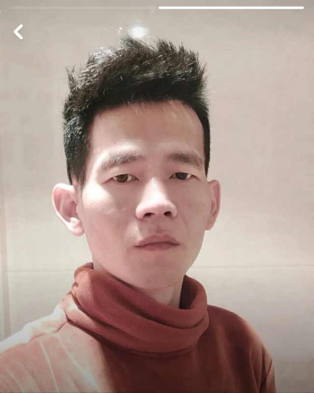 白了少年头的第一张照片--云霄交友网