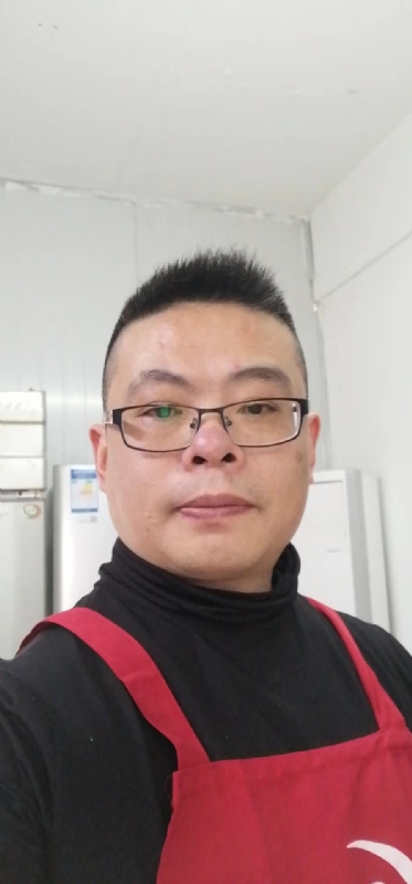 努力奋斗的第一张照片--云霄交友网
