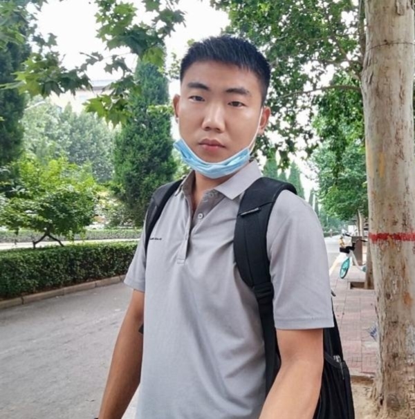 90年男征婚的第一张照片--云霄交友网
