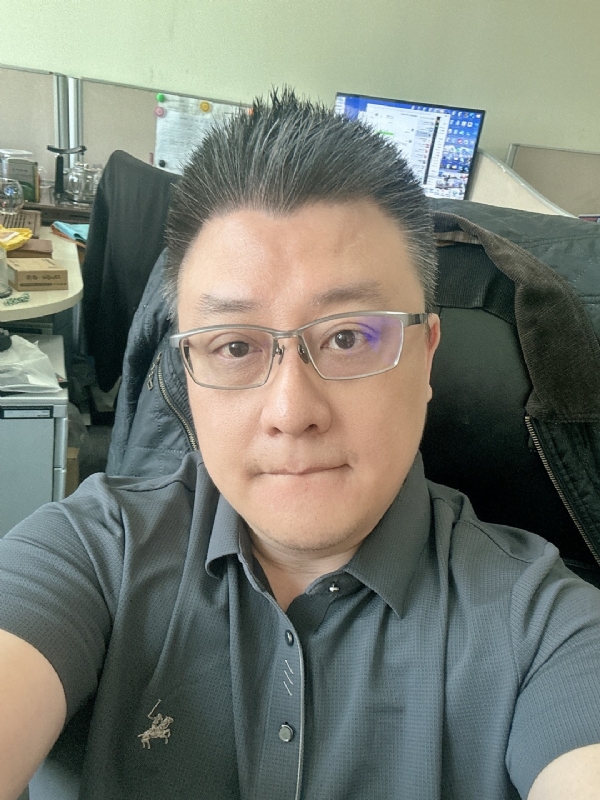 回归自我的第一张照片--云霄交友网